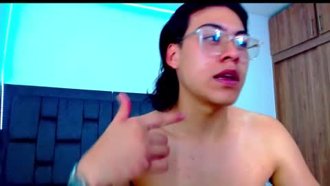 dirty model online show from 09/27/25, 11:43