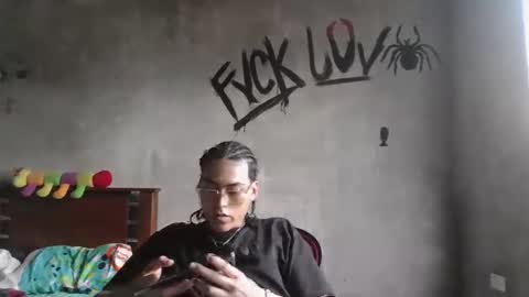 dirty model online show from 03/16/26, 10:47