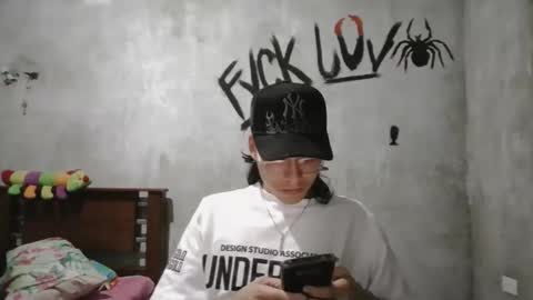 dirty model online show from 04/11/26, 08:07