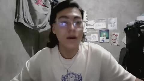 dirty model online show from 04/18/26, 01:42