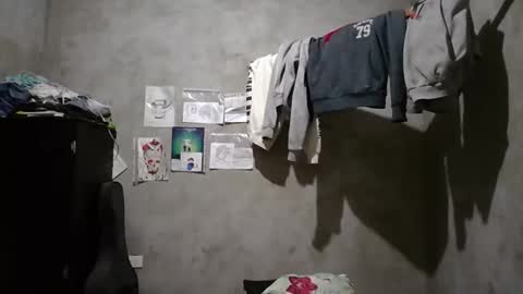 dirty model online show from 04/24/26, 03:31