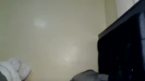 Snapshot of dirtybugg chatting on 07/26/26, 07:10 dirtybugg online show from 07/26/26, 07:10