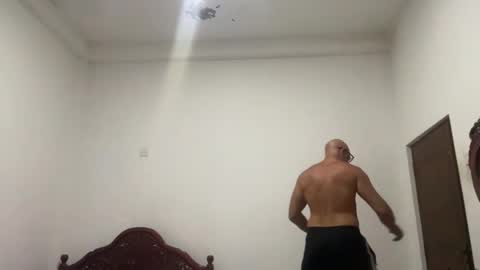 Snapshot of dirtydanlondon chatting on 03/01/26, 01:24 Dirtydanlondon online show from 03/01/26, 01:24