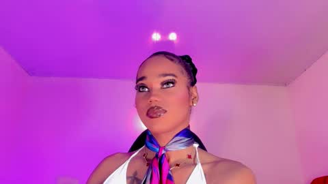 Naomy  online show from 11/12/25, 03:18