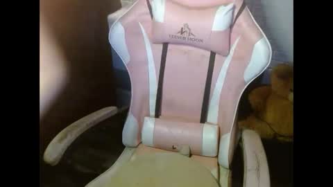 Snapshot of dirtylexa31 chatting on 11/03/25, 02:51 LEXA online show from 11/03/25, 02:51