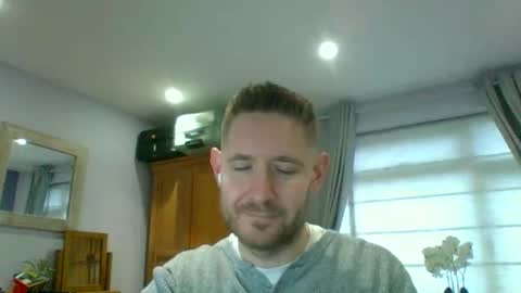 Snapshot of dirtylondon729 chatting on 02/09/26, 12:20 Exhibitionist Ben online show from 02/09/26, 12:20