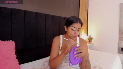 Soffie - Valentina - Yuya  Astro online show from 04/22/26, 11:28