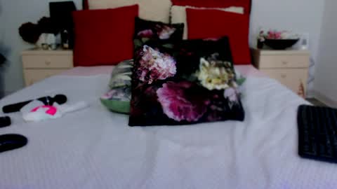 Chloe online show from 03/30/26, 08:59