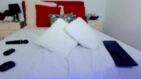 Chloe online show from 04/06/26, 09:10