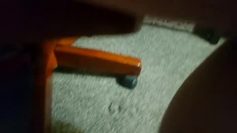 Snapshot of dirtytruckr chatting on 12/18/25, 07:36 DirtyDude online show from 12/18/25, 07:36