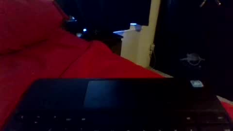 dirtywhite14 online show from 10/10/25, 09:58