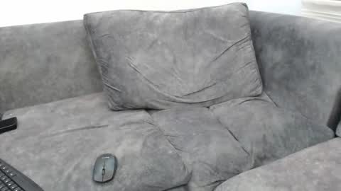 dirtyybooyy77 online show from 11/26/25, 11:17