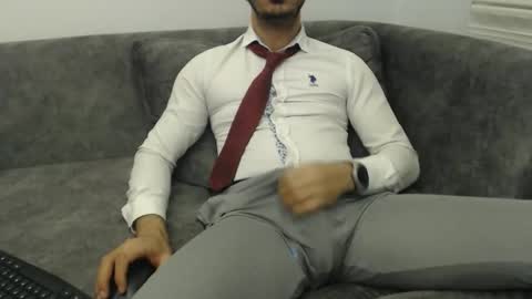 Snapshot of dirtyybooyy77 chatting on 05/03/26, 11:33 dirtyybooyy77 online show from 05/03/26, 11:33