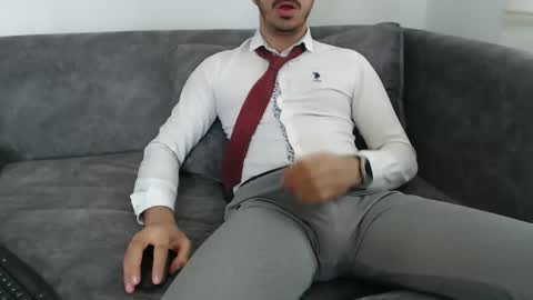 Snapshot of dirtyybooyy77 chatting on 05/14/26, 06:42 dirtyybooyy77 online show from 05/14/26, 06:42