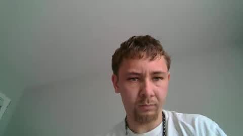 Snapshot of discreet_desires98 chatting on 12/20/25, 04:58 Discreet Desires98 online show from 12/20/25, 04:58