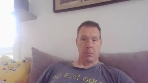 disney0988 online show from 10/31/25, 07:53