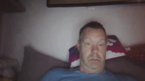 Snapshot of disney0988 chatting on 04/05/26, 02:42 disney0988 online show from 04/05/26, 02:42