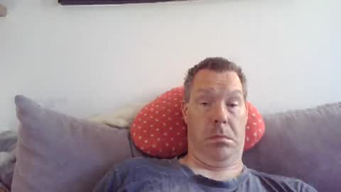 Snapshot of disney0988 chatting on 06/21/26, 04:26 disney0988 online show from 06/21/26, 04:26