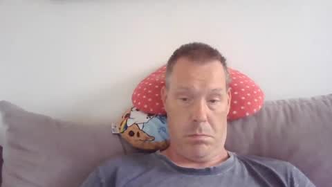 Snapshot of disney0988 chatting on 07/26/26, 08:43 disney0988 online show from 07/26/26, 08:43