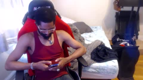 Snapshot of disr3sp3ctfully_dipp3d chatting on 06/18/26, 04:44 Your Best Worst Nightmare online show from 06/18/26, 04:44