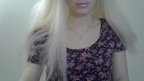 Snapshot of ditamilton chatting on 01/07/25, 12:41 DitaMilton online show from 01/07/25, 12:41