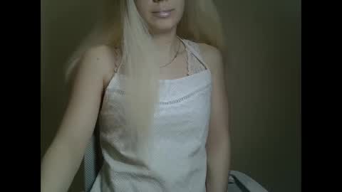Snapshot of ditamilton chatting on 02/11/25, 08:20 DitaMilton online show from 02/11/25, 08:20