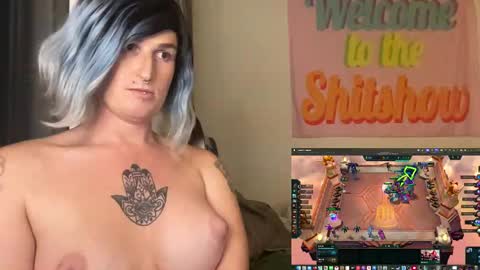 Snapshot of divinathedivine chatting on 10/06/25, 06:22 divinathedivine online show from 10/06/25, 06:22
