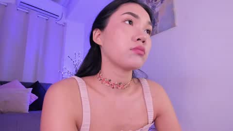 Snapshot of divine_madness chatting on 07/13/26, 06:05 AKITA MEW MEW Follow online show from 07/13/26, 06:05