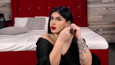 Snapshot of divinearia chatting on 11/09/25, 06:55 Aria online show from 11/09/25, 06:55