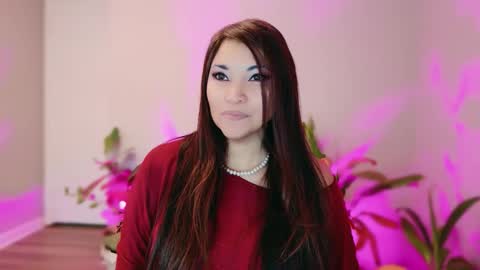 DivineLynn online show from 02/01/26, 01:53