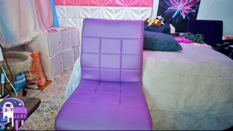 Snapshot of divynejade chatting on 12/08/24, 03:21 Jade Divyne online show from 12/08/24, 03:21