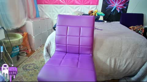 Snapshot of divynejade chatting on 12/15/24, 03:13 Jade Divyne online show from 12/15/24, 03:13