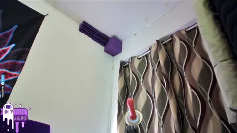 Snapshot of divynejade chatting on 03/02/25, 11:42 Jade Divyne online show from 03/02/25, 11:42