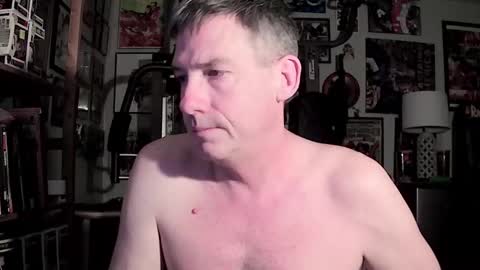 Snapshot of dix_handley_50 chatting on 12/11/24, 12:02 dix_handley_50 online show from 12/11/24, 12:02