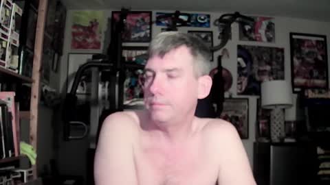 Snapshot of dix_handley_50 chatting on 01/11/25, 04:16 dix_handley_50 online show from 01/11/25, 04:16