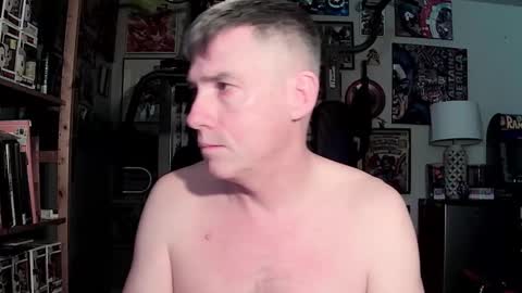 Snapshot of dix_handley_50 chatting on 01/29/25, 02:10 dix_handley_50 online show from 01/29/25, 02:10