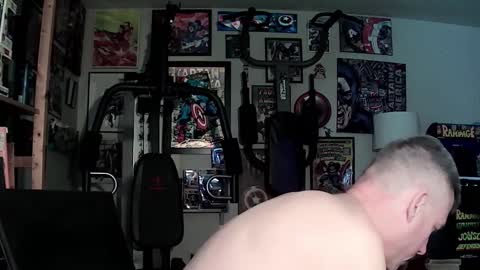 Snapshot of dix_handley_50 chatting on 03/08/25, 03:24 dix_handley_50 online show from 03/08/25, 03:24