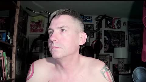 Snapshot of dix_handley_50 chatting on 10/07/25, 12:24 dix_handley_50 online show from 10/07/25, 12:24