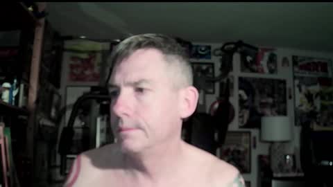 Snapshot of dix_handley_50 chatting on 11/12/25, 12:27 dix_handley_50 online show from 11/12/25, 12:27