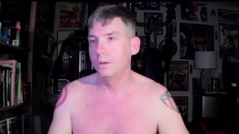 Snapshot of dix_handley_50 chatting on 03/17/26, 02:49 dix_handley_50 online show from 03/17/26, 02:49