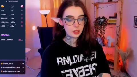 Snapshot of dixipixi_ chatting on 02/09/25, 11:58 dixipixi_ online show from 02/09/25, 11:58