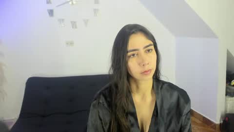Snapshot of dixmel chatting on 05/17/26, 01:14 DIXMEL online show from 05/17/26, 01:14