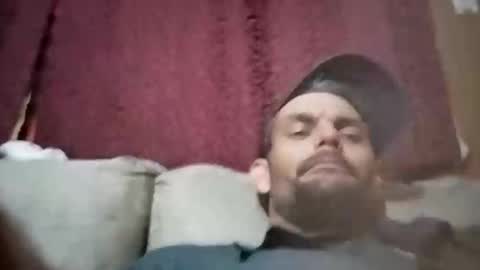 Snapshot of dixonbird41 chatting on 02/24/25, 04:38 dixonbird41 online show from 02/24/25, 04:38