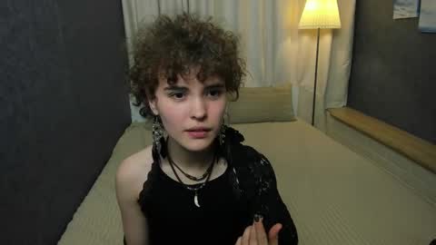 Dizer online show from 02/21/25, 07:21