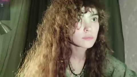 Dizer online show from 11/21/25, 09:13