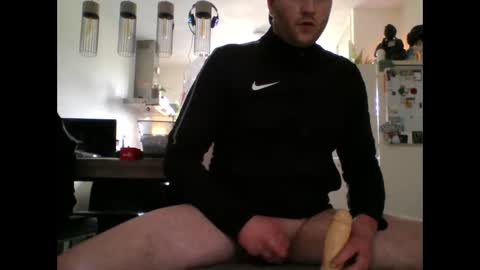 Snapshot of dj_ziggo chatting on 03/06/25, 12:30 dj_ziggo online show from 03/06/25, 12:30