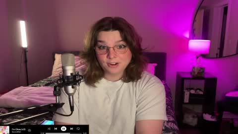 Snapshot of djentslut chatting on 12/05/24, 11:29 djentslut online show from 12/05/24, 11:29