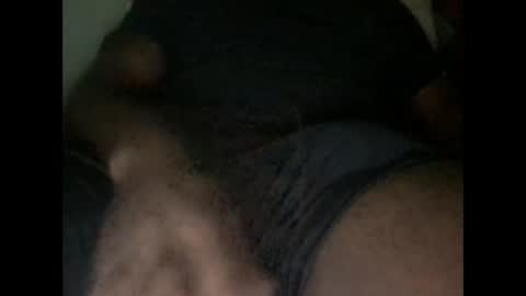 Snapshot of djhungblack chatting on 11/28/25, 06:27 djhungblack online show from 11/28/25, 06:27