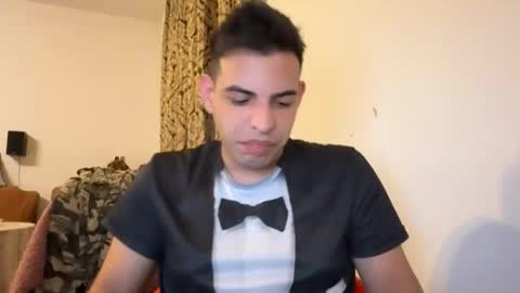 Snapshot of djonson_ chatting on 10/12/25, 02:32 Djonson  online show from 10/12/25, 02:32