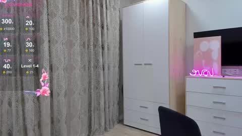 Maddy online show from 09/13/25, 06:51